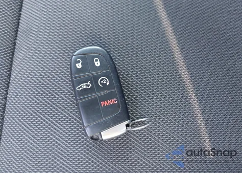 2018 Dodge Charger R/T Rwd z USA, uszkodzony, nr VIN 2C3CDXCT6JH114425